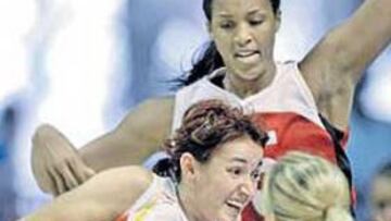 <b>TRIUNFO CÓMODO. </b>Palau trata de superar a dos rivales.