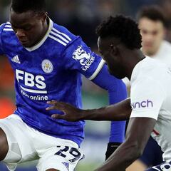 Davinson Sánchez, mejor defensa de Tottenham ante Leicester