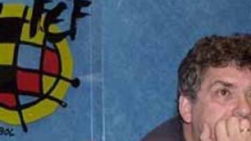 <b>SACANDO PECHO.</b> Villar presume de la supremacía de la liga española.