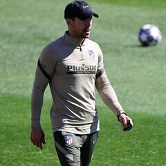 Chelsea vs Atlético: Simeone backs Suárez to end UCL drought