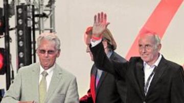 <b>DE GALA. </b>Janssen y Zoetemelk en la presentación de la Vuelta.