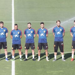 La Selección guardó un emotivo minuto de silencio por Reyes antes del entrenamiento