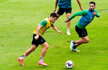 Romo prepara el estreno de Jorge Pombo para El Molinón