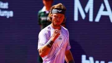 Rublev, primer finalista del Godó