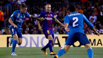 Iniesta y Kroos.