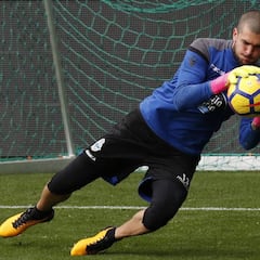 Rubén al fin logra acabar con su gafe en el Deportivo