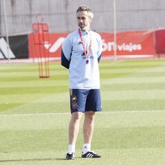 Vilda: “Estamos formando un grupo muy cohesionado con jugadoras totalmente implicadas”