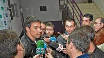 <b>EXPECTACIÓN. </b>El club había anunciado que Sergio Asenjo ya podría hablar desde ayer, lunes, y los periodistas le preguntaron por los temas de actualidad.