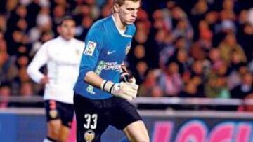 <b>EL OCTAVO FICHAJE. </b>Guaita jugó en el Valencia el curso pasado