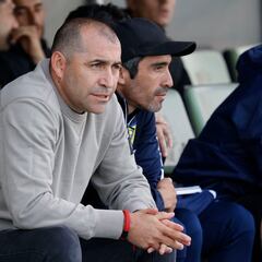 Un codiciado DT de la Primera B fue anunciado en su nuevo club