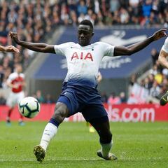 Premier y colombianos: Davinson, Lerma, Sánchez, Mina e Izquierdo
