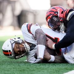 Bengals star takes top spot as NFL sack leader