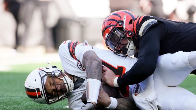 Bengals star takes top spot as NFL sack leader