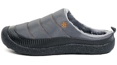 El truco para mantener los pies calientes en invierno lo tienen estas zapatillas de estar por casa