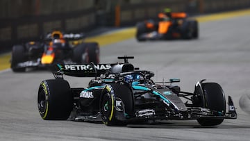 George Russell (Mercedes W16). Marina Bay, Singapur. F1 2025.