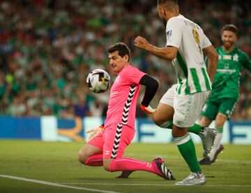 Iker Casillas, durante el partido homenaje a Joaquín.