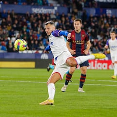 A Stoichkov le salen novias en Primera