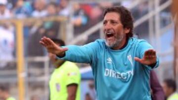 Mario Salas quedó muy afectado por la ventaja de tres goles que desperdició Universidad Católica.