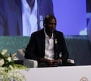Eric Abidal: "Si veo que estoy justo cederé mi puesto"