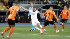 Benzema, durante el Shakhtar - Real Madrid.