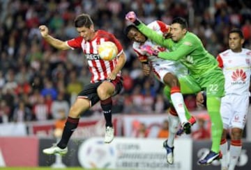 El equipo cardenal visita a Estudiantes en el primer partido de los octavos de final de la Copa Libertadores. La vuelta será en Bogotá el 12 de mayo. 