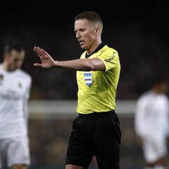 Real Madrid ask for VAR audio to hear Clásico penalty decisions