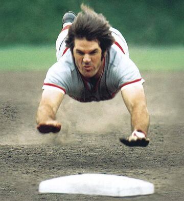 Nadie se ha lanzado mejor sobre una base que 'The Hit King', el legendario Pete Rose.