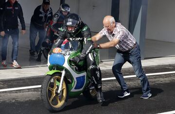 Tercera edición de la reunión y exhibición de automóviles clásicos en el circuito del Jarama

