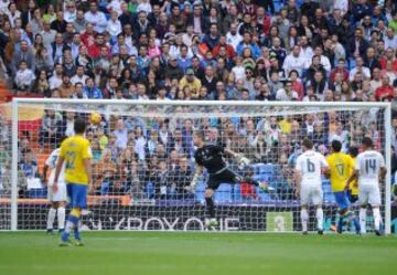 Gol de Hern¨¢n Santana.