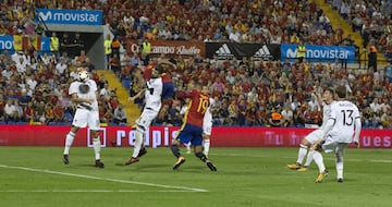Thiago scores Spain's third goal.