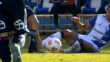 La falta que dejó a Antofagasta con 10 jugadores ante la U