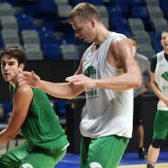 Carlos Suárez, recuperado, listo para iniciar su octava temporada