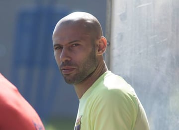 07/04/17 FC BARCELONA ENTRENAMIENTO  MASCHERANO