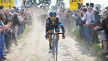Bradley Wiggins en la Paris-Roubaix. 