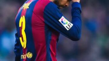 Piqué, durante el partido.