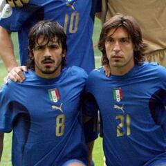 Gattuso: “Le di más bofetadas yo a Pirlo que su padre”