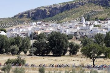10ª ETAPA: TORREDELCAMPO ALTO HAZALLANAS (186,8 KM)
