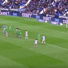 La barbaridad de gol de falta de Óscar en el descuento que hace soñar al Leganés