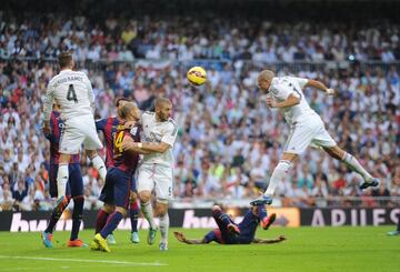 El gol de Pepe adelantaba al Madrid en el marcador. Sería la segunda victoria del entrenador italiano sobre el Barcelona.