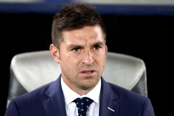 ABU DHABI, UNITED ARAB EMIRATES - DECEMBER 16: Diego Alonso, Manager of CF Pachuca looks on prior to the FIFA Club World Cup UAE 2017 third place play off match between Al Jazira and CF Pachuca at the Zayed Sports City Stadium on December 16, 2017 in Abu 