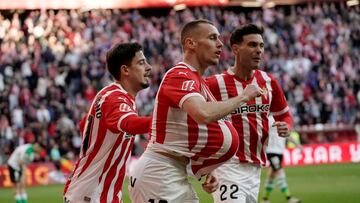 08/03/25 PARTIDO SEGUNDA DIVISION
SPORTING DE GIJON - RACING DE SANTANDER
GOL 1-0 DUBASIN ALEGRIA