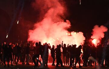 The supporters of Olympique Marseille from Ligue 1 and Serie A's Lazio came up against each other around the Stade Vélodrome, and the police weren't far away.