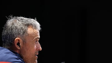 Luis Enrique se rinde a M¨ªchel y el Girona