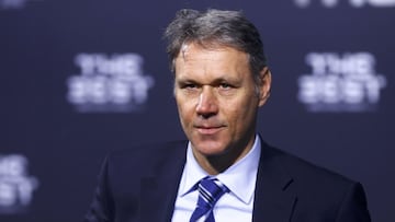 Van Basten: "Iba gateando al baño. Al más mínimo toque me mordía el labio para no gritar"