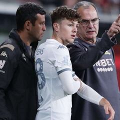 “En la mayoría de los partidos hicimos 3 goles”: el ex ayudante de Bielsa que suena en la UC