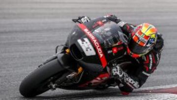 Melandri, en el test de Sepang.