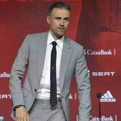Luis Enrique se baja el sueldo