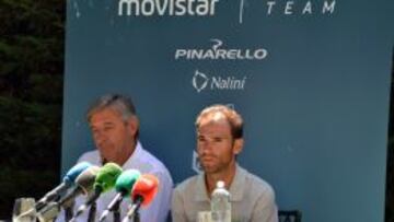 Eusebio Unzu&eacute; y Alejandro Valverde, en la conferencia de prensa previa a la Vuelta a Espa&ntilde;a.