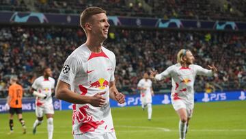 Dani Olmo celebra su gol al Shakhtar.