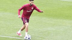 Carrasco recibe el alta médica y va convocado ante el Madrid